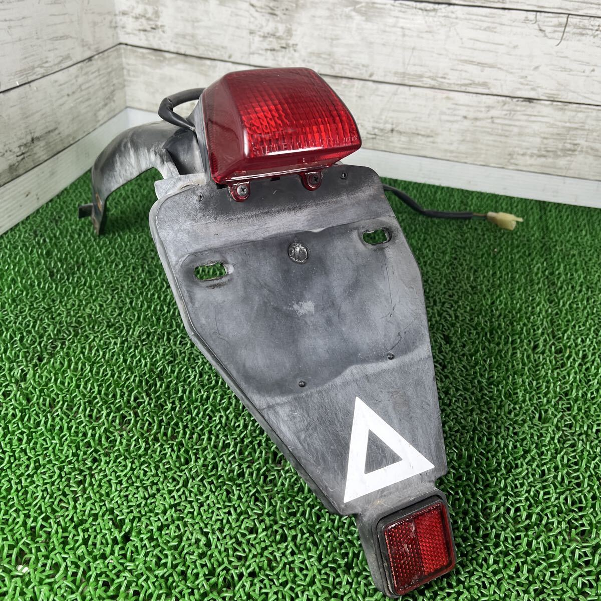 HONDA CRM50 テールランプ リアフェンダー