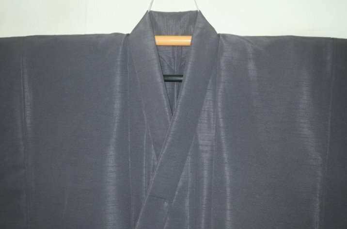 拾11554RM シルク化繊お召調 男着物単衣 裄68丈137К利休鼠色の無地 新品 茶人好み 洗えるお召