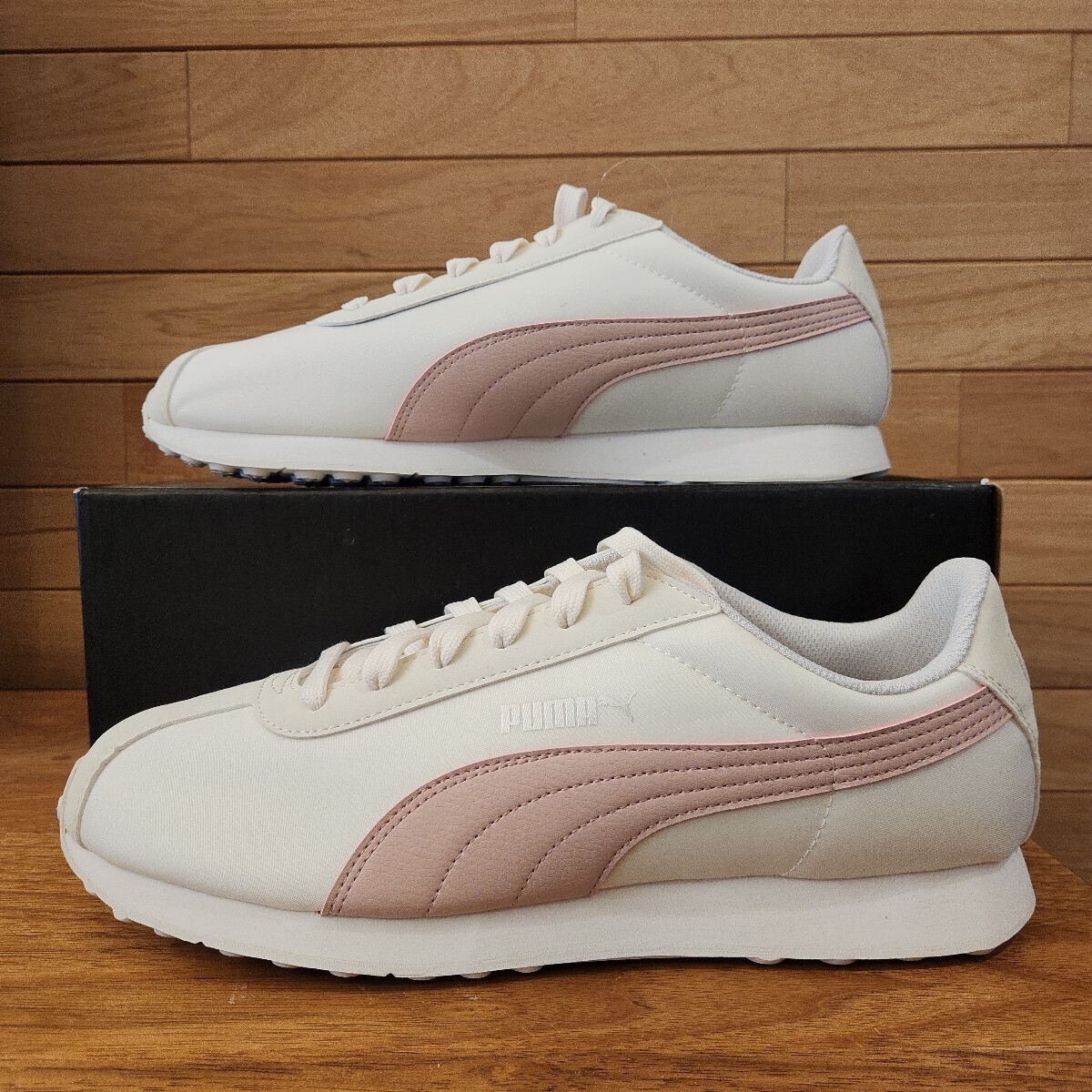 27.5cm 新品正規品　PUMA　TURIN NL プーマ　チューリン　メンズ　スニーカー アイボリー　ローズ　シルバー
