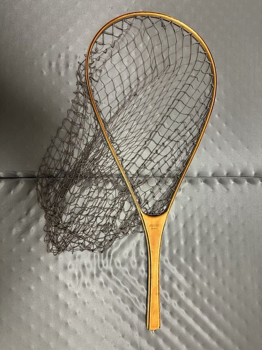 ザウルス　スギサカ　 ランディングネット サクラマス　杉坂ネット　全長 88cm　枠39cm×57cm　 約300g ネット深さ60cm