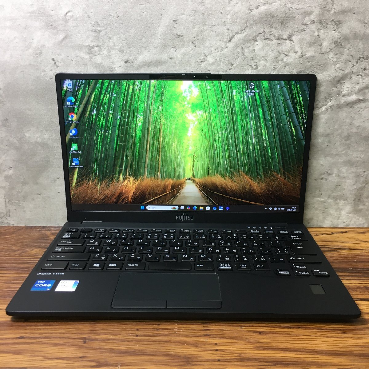 1円～ ●富士通 LIFEBOOK U9311/F / 第11世代 Core i5 1145G7 (2.60GHz) / メモリ 8GB / NVMe SSD 256GB / 13.3型 / Win11 Pro 64bit
