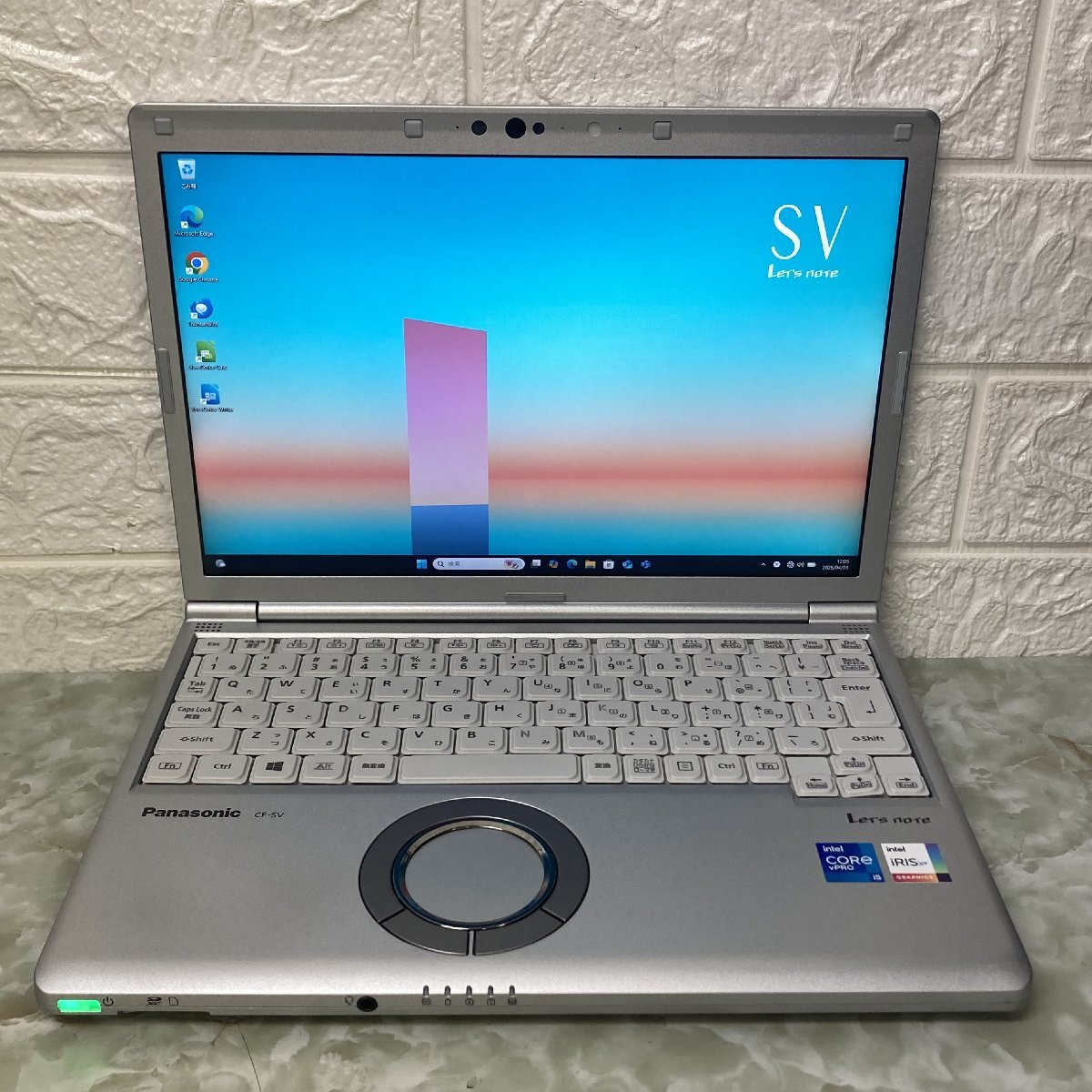 1円～ ●Panasonic LET'S NOTE SV1 / Core i5 1145G7 (2.60GHz) / メモリ 16GB / NVMe SSD 256GB / 12.1型 (1920×1200) / Win11 Pro 64bit