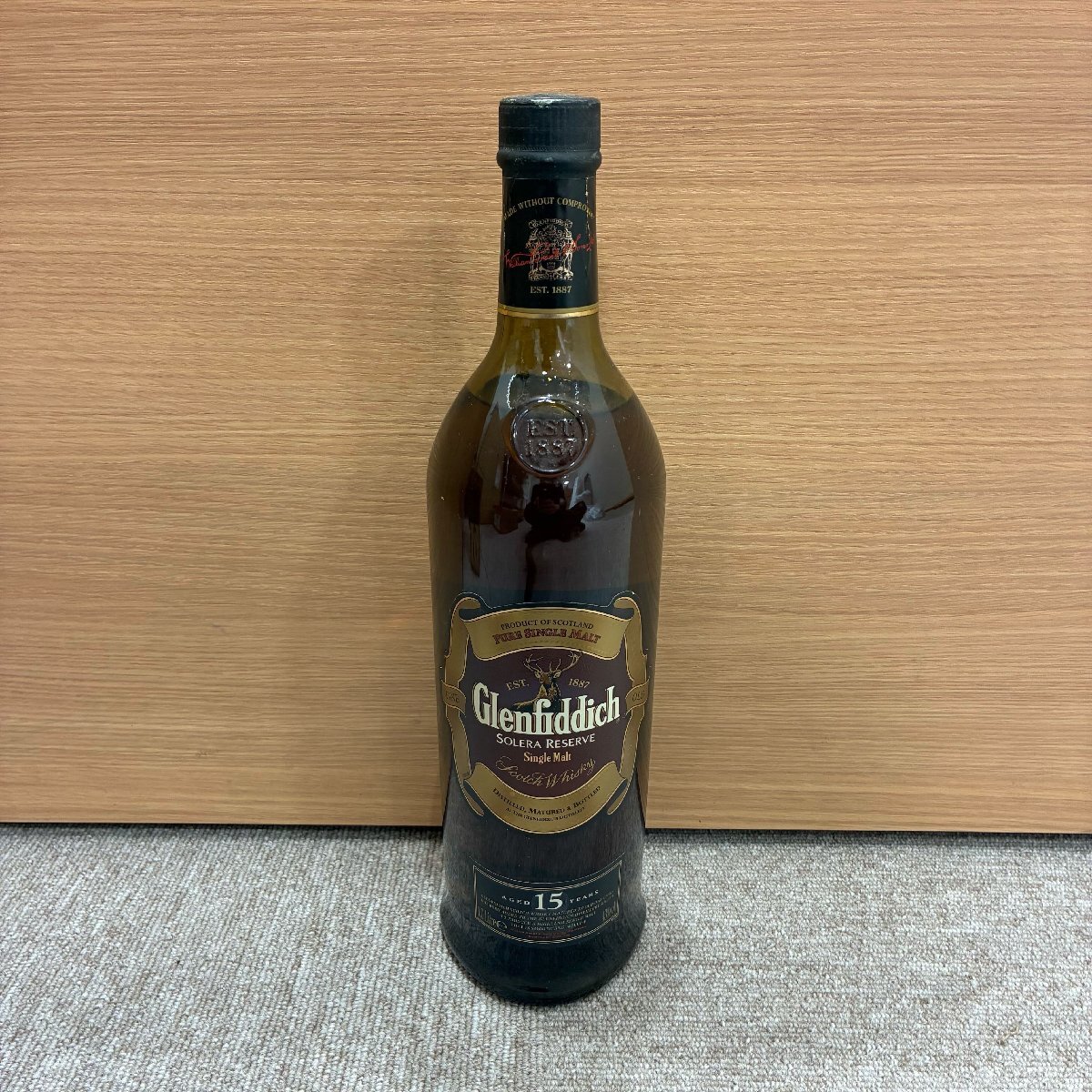 【586_23172】 1円～ Glenfiddich グレンフィディック AGED 15 YEARS 1000ml 43% 傷や汚れあり 未開栓 80 酒 スコッチウイスキー