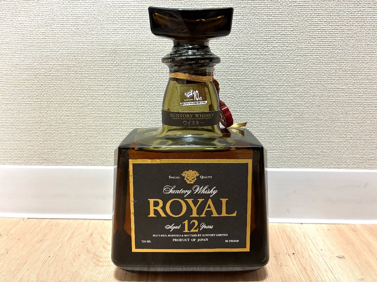 【599_54336】【東京都限定発送商品】未開栓 Suntory サントリー ROYAL ローヤル 12年 黒ラベル 700ml 43% モルト グレーン ウイスキー