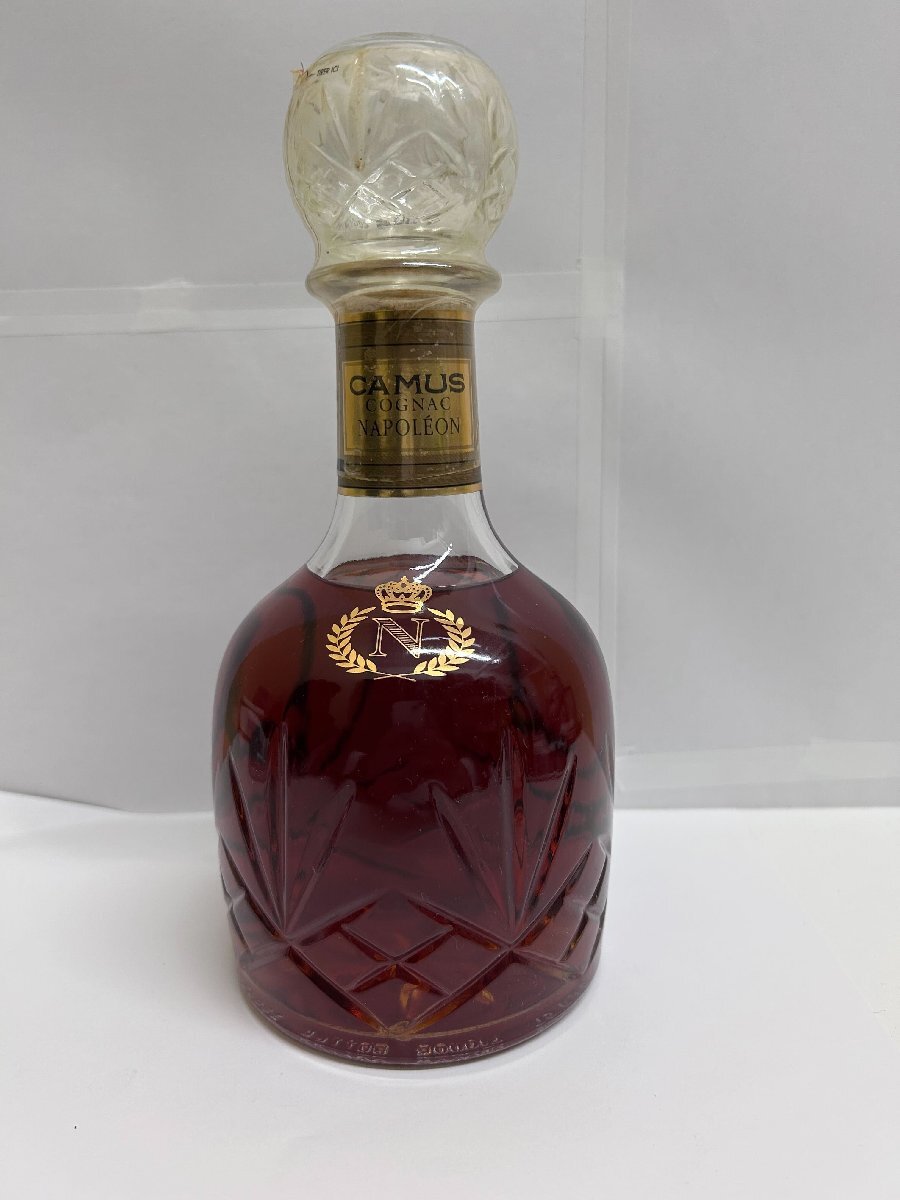 【581_58526】CAMUS　COGNAC　NAPOLEON　ナポレオン　ブランデー　700ml　40%　未開栓　箱なし　【東京都内限定発送】