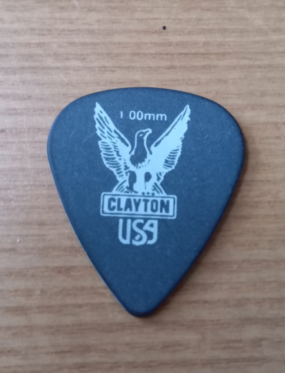 【新品未使用】CLAYTON USA 1.00mm 30枚セット　ギターピック ティアドロップ型　ブラック　