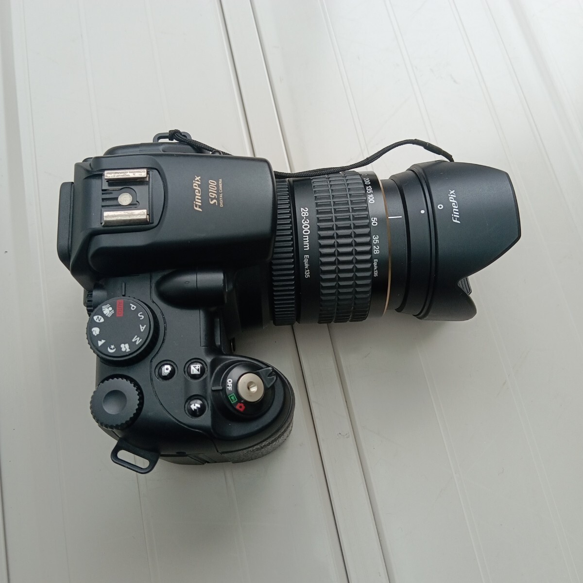 FUJIFILM FinePix S9100 10.7x 単三電池仕様 動作確認済★付属★フード純正