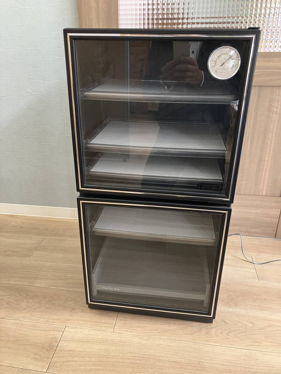 東洋リビング ED-101S 防湿庫 カメラ保管庫 TOYO LIVING オートドライ 防湿保管庫 レンズ カメラ 収納 動作確認済 中古 光触媒