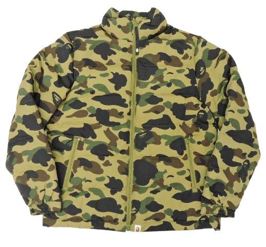 A BATHING APE エイプカモ ダウンジャケット サイズM 迷彩柄 001GDI201002H アベイシングエイプ 中古品