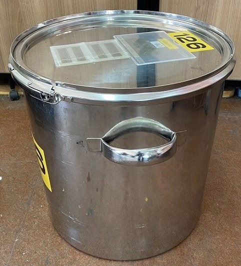 税込！在庫40台有　複数購入可　日東金属工業　45L　ステンレス製　バンド式密閉タンク　H41㎝　径42㎝容器