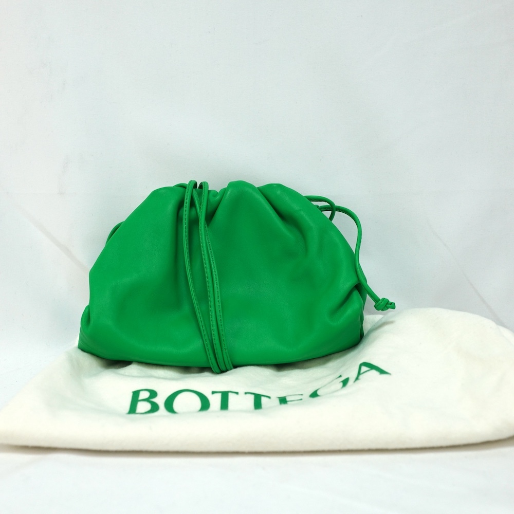 BOTTEGA VENETA ボッテガヴェネタ THE POUCH 20 ザ ポーチ 20 パラキート グリーン レザー ショルダー バッグ 585852 VCP40