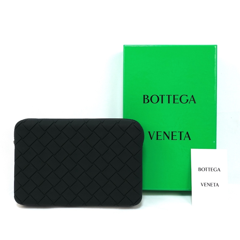 BOTTEGA VENETA ボッテガヴェネタ ラバー 型押し イントレチャート テック ポーチ ブラック 789840 V0EY0