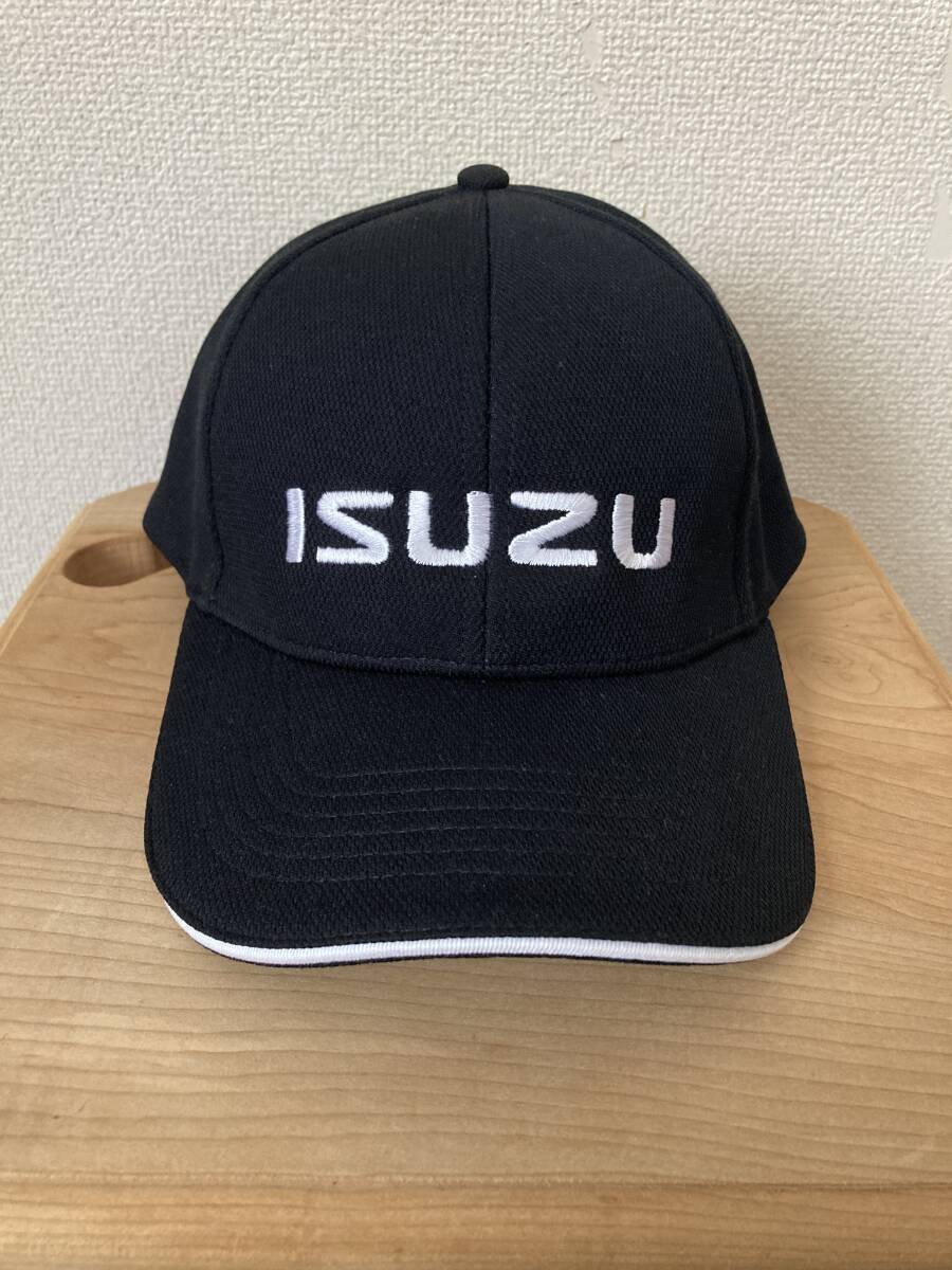 【ISUZU】ロゴ刺繍キャップ DRY素材 UVカット 高機能 鹿の子 いすゞ 普段着 AUTO 整備 メカニックなど 作業帽 ヂーゼル TRUCKS 未使用品 