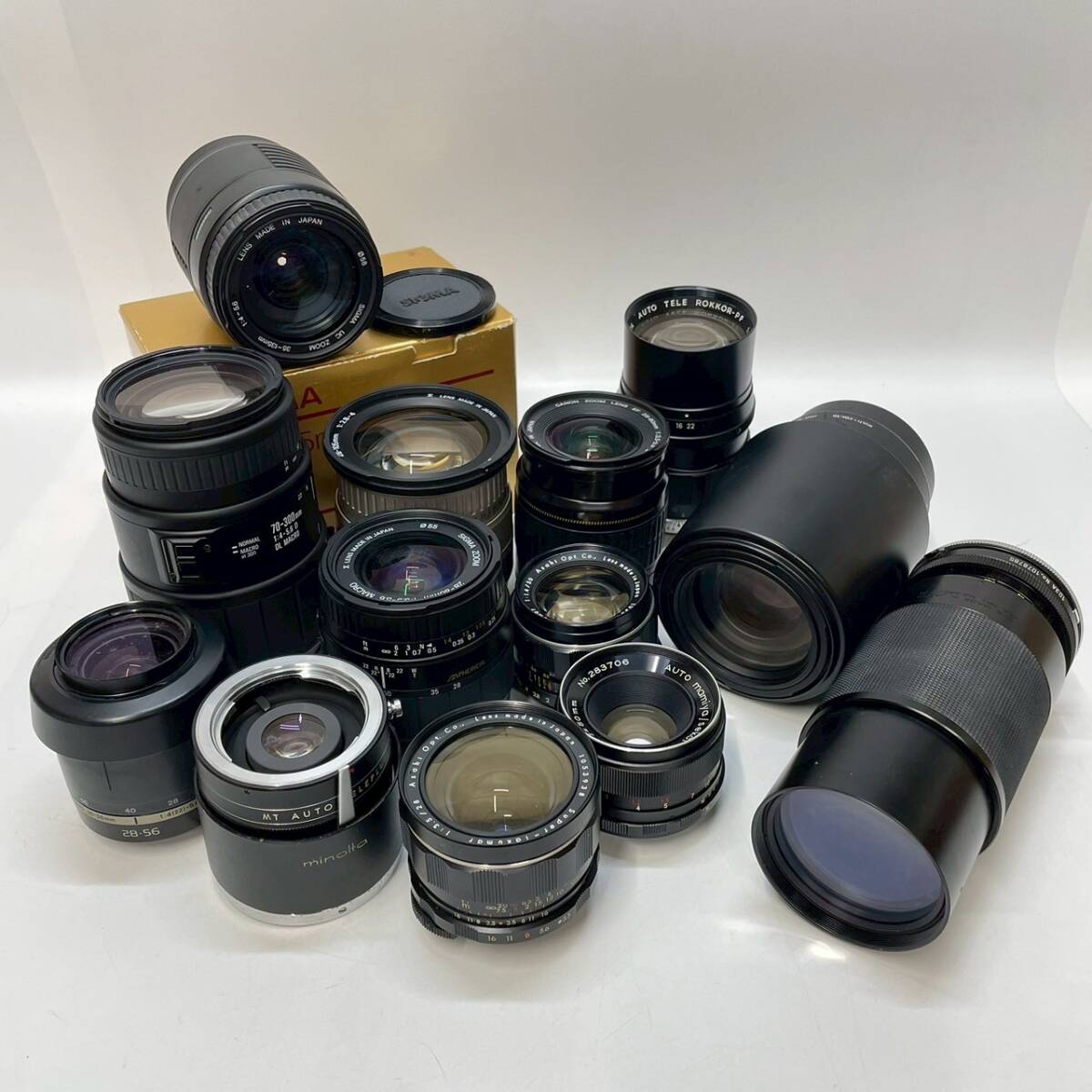 ■ 1円〜【まとめ売り】 カメラレンズ 13点 まとめ SIGMA MINOLTA CANON mamiya TAMRON 等 50mm 単焦点 ズーム 広角 望遠 レンズ K163989