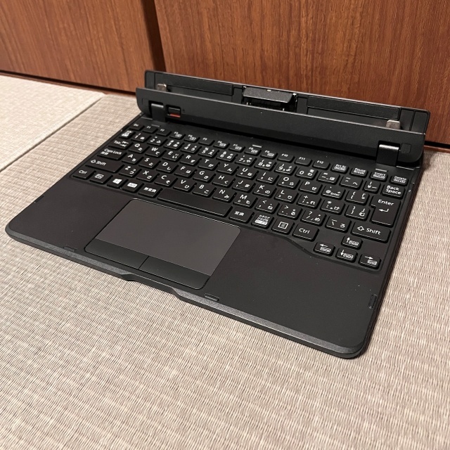 【中古】富士通 軽量スリムキーボード FMV-NKB26