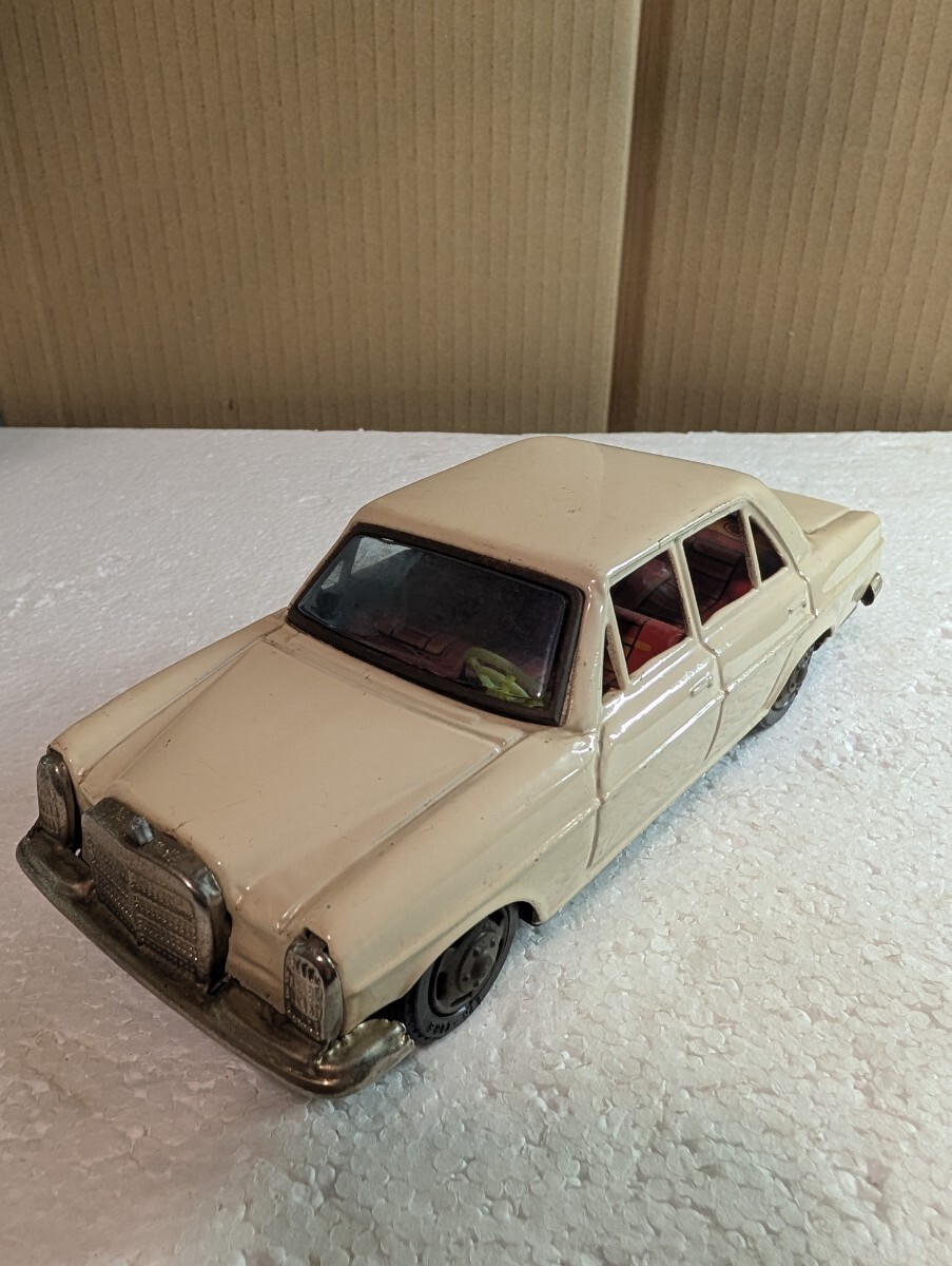 1970年代 昭和レトロ 当時物 YONE ヨネ ブリキ 300 SLE メルセデスベンツ Mercedes-Benz sedan MADE IN JAPAN 約20センチ ボンマス欠品