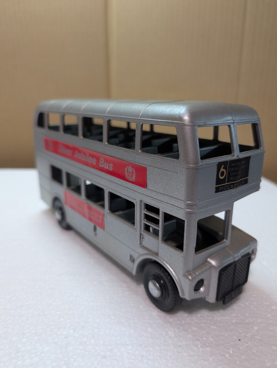絶版ミニカー プラスチック製 London Transport Silver Jubilee Bus LondonBus TUDOR LOSE MADE IN ENGLAND 