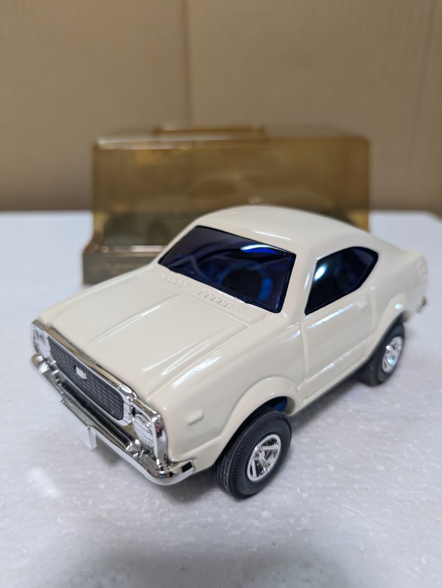 ブリキ玩具 日本製 ビンテージ COROLLA カローラ TOYOTA 30カローラ KE30 世界の名車シリーズ ブリキトイ フリクションカー　MADE IN JAPAN