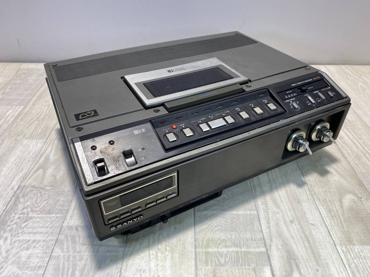【☆】SANYO VIDEO CASSETTE RECORDER ベータ レトロ 昭和 アンティーク VTC-Q3【未確認/現状品】（PN6D-53）