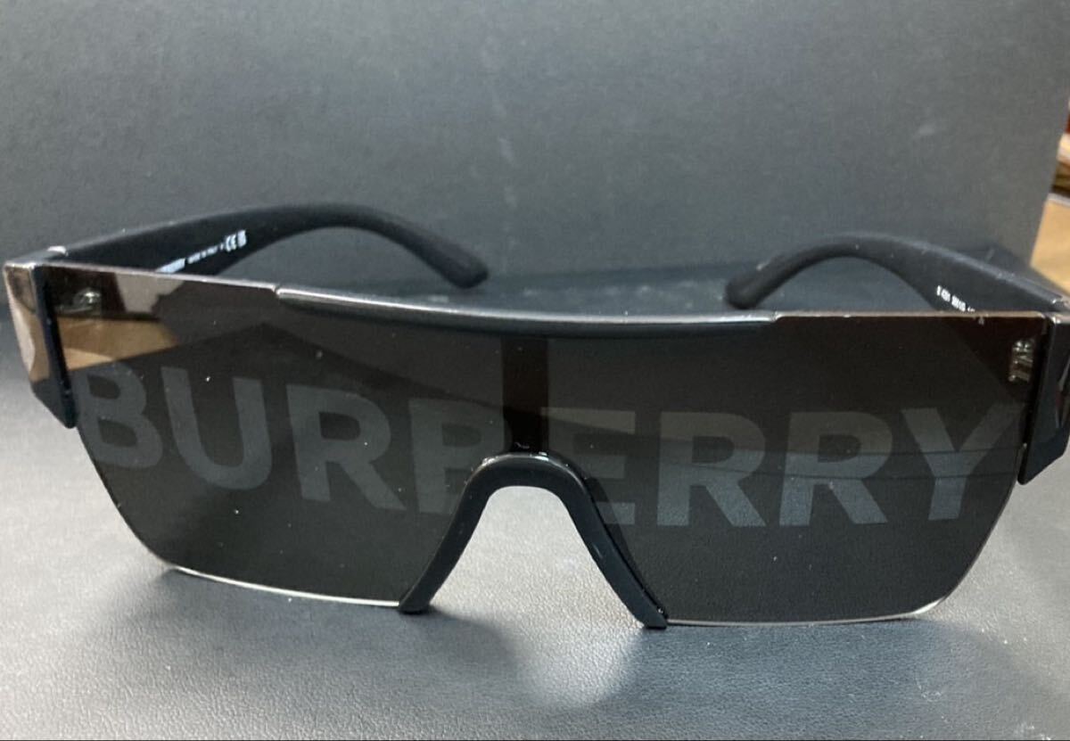 M【9E51】Burberry バーバリー サングラス アクセサリー B4291 ロゴレンズ アイウェア ユニセックス セルフレーム 度なし 現状品