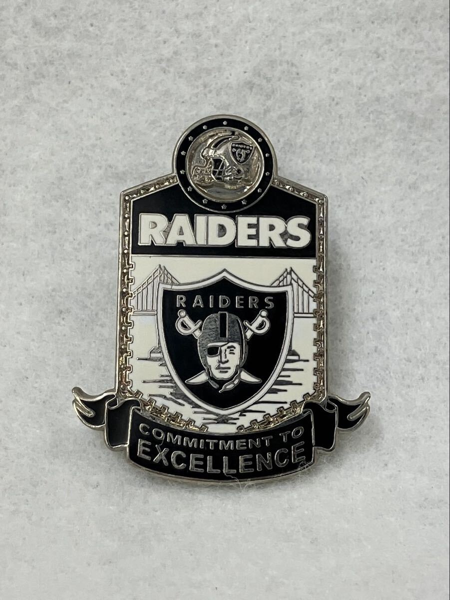A【12D242】レア レイダース ピンバッジ ピンバッチ RAIDERS C To E ヴィンテージ アクセサリー アメリカンフットボール ラスベガス
