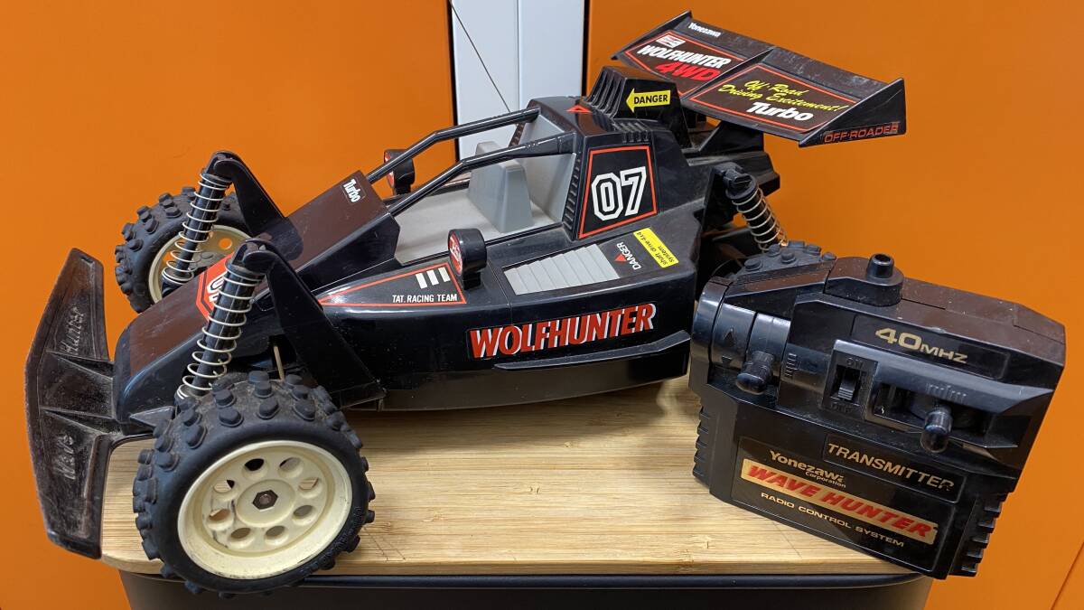 ヨネザワトイズ ウルフハンター4WD 1/12スケール ラジコン 昭和レトロ