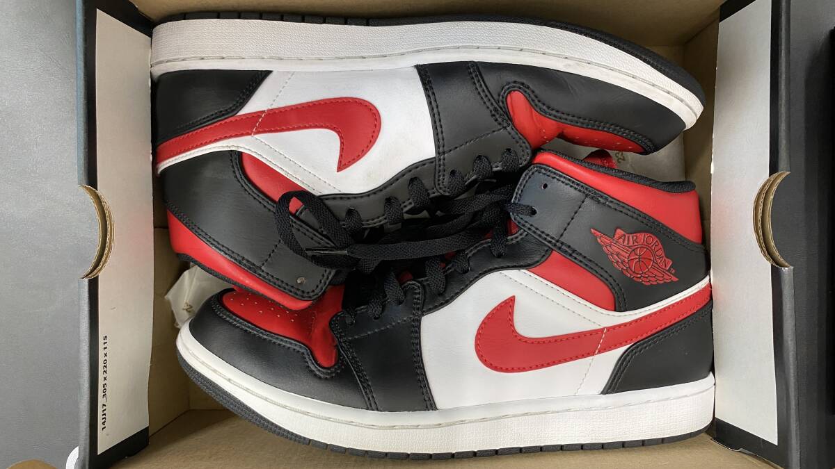 AIR JORDAN 1 RETRO MID "BRED TOE" 554724-079 （ブラック/ファイヤーレッド/ホワイト）