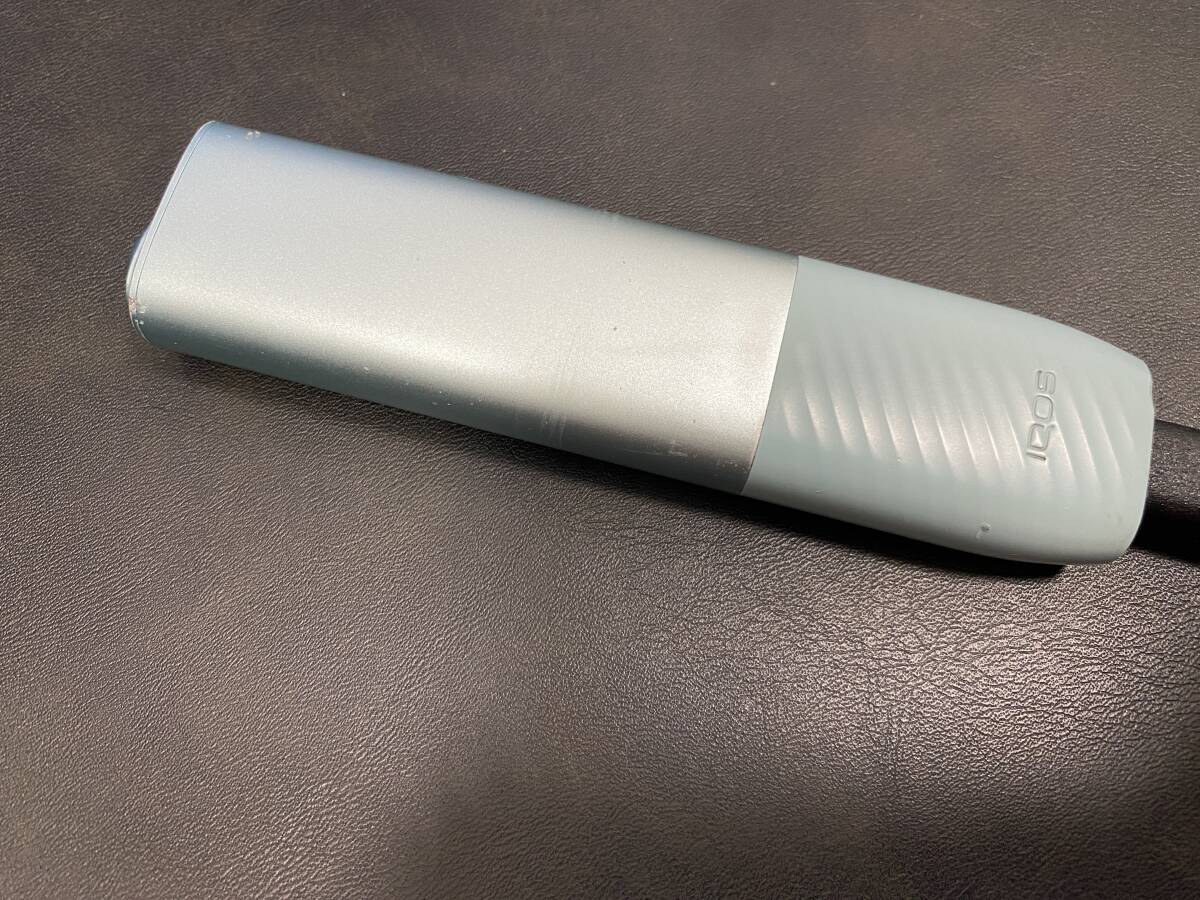 IQOS ILUMA i ONE アイコス イルマ アイ ワン 型番M0023 加熱式 電子タバコ 通電確認済み 中古