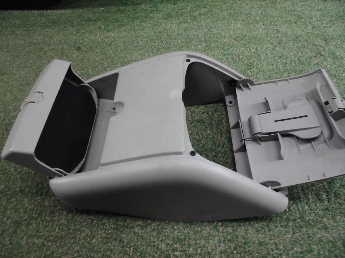 エブリーワゴン　DA64W　オーバーヘッドコンソール　中古品