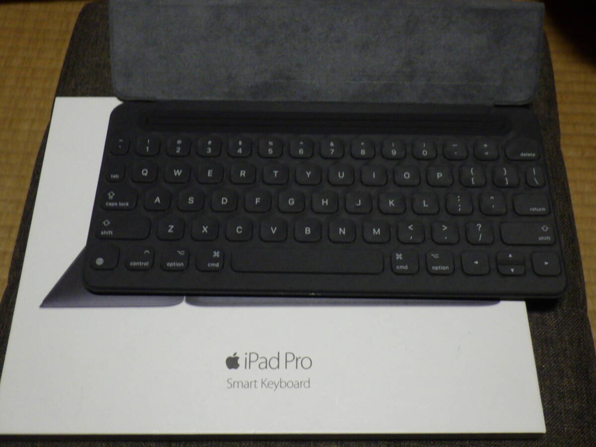 ☆☆☆　apple ipad PRO 用キーボード　9.7インチ　中古 　☆☆☆