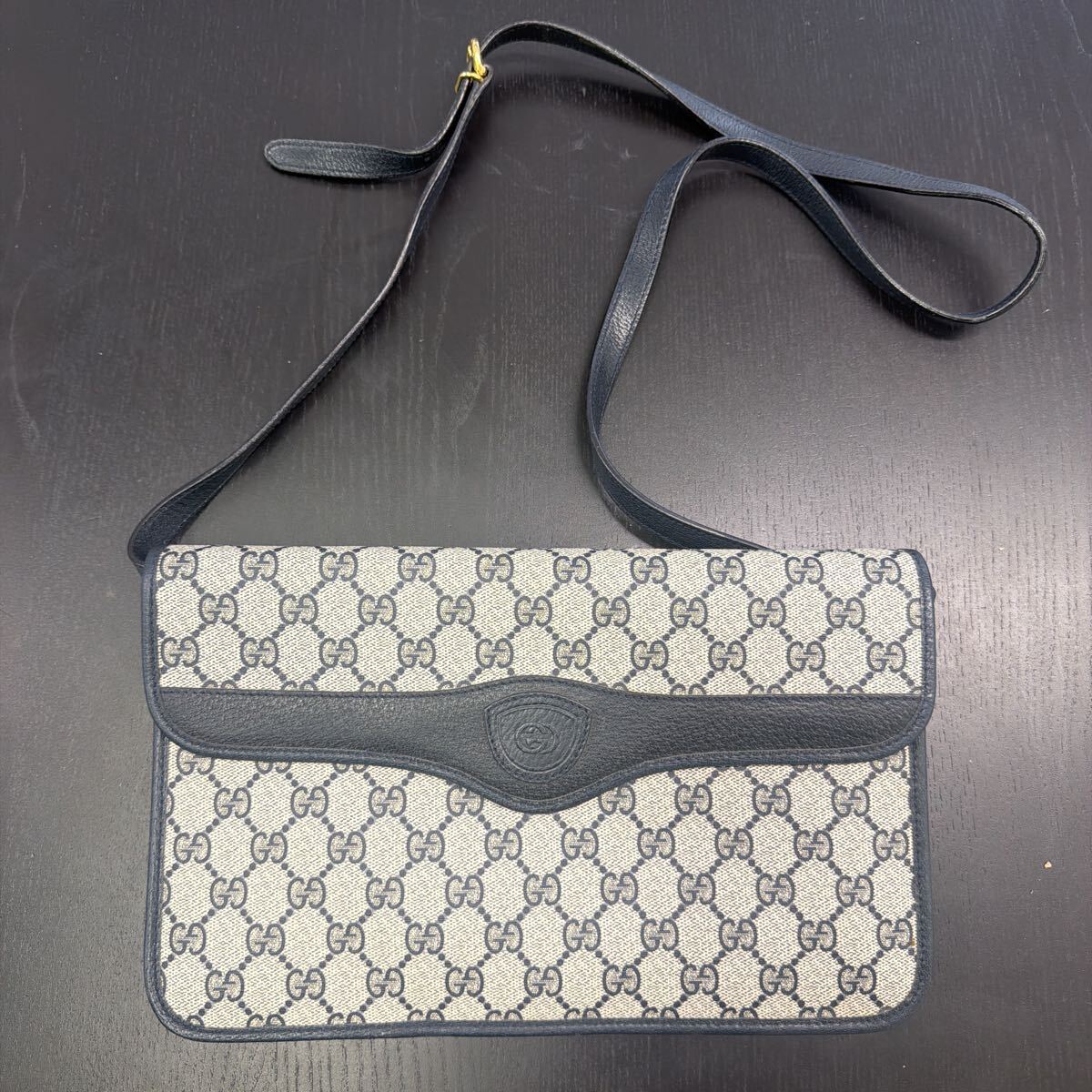 【GUCCI】グッチ ショルダーバッグ クラッチバッグ 2way GGスプリーム インターロッキング 紺 ネイビー レザー