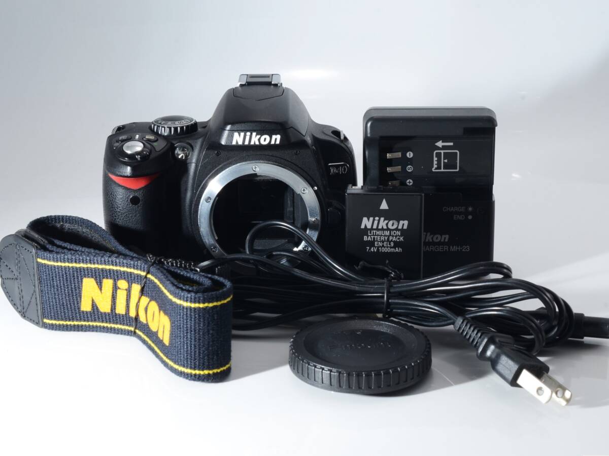 [美品☆ショット数「5,381回」] Nikon（ニコン）D40 ボディ（60878）