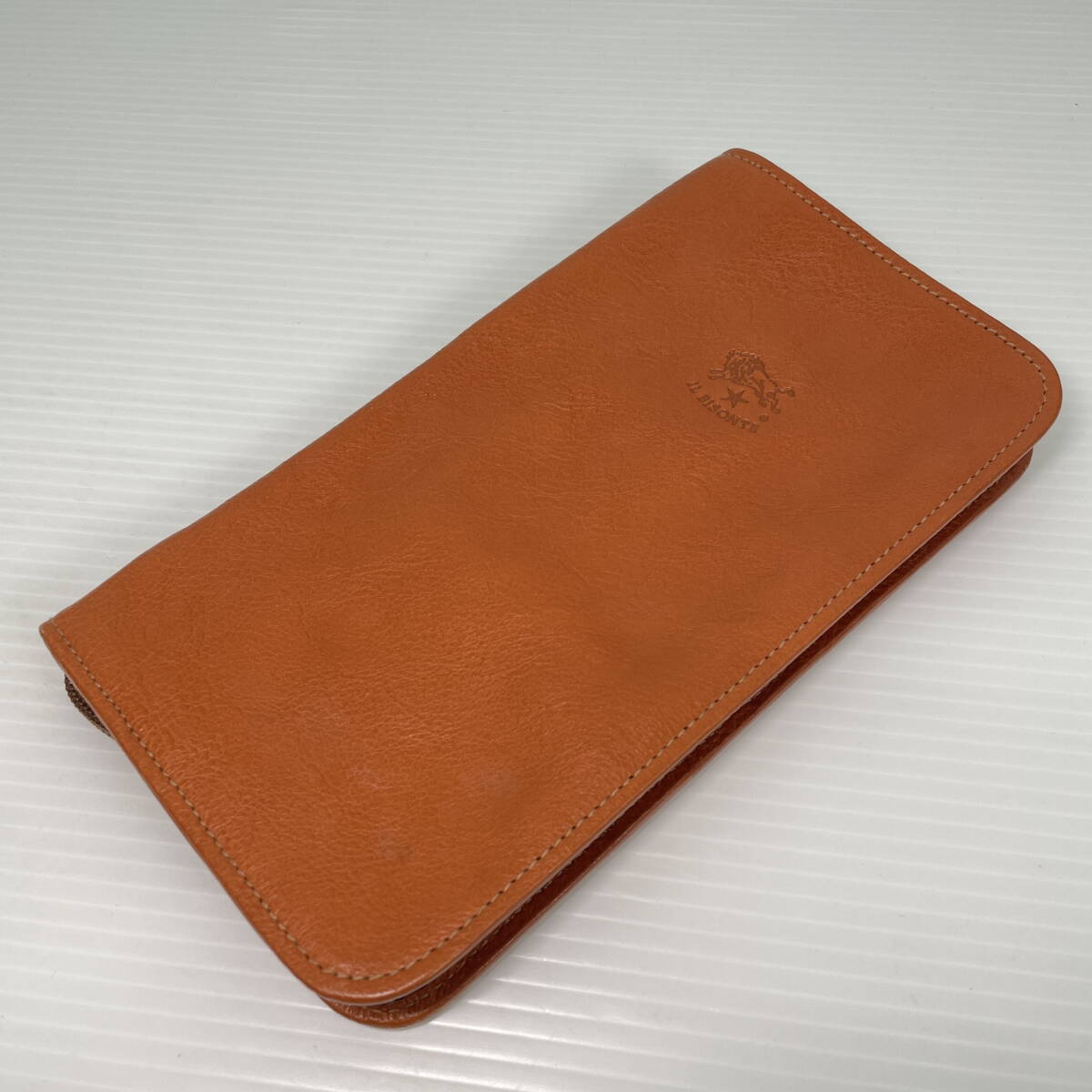 2603M1912 IL BISONTE イルビゾンテ ラウンドファスナー 長財布
