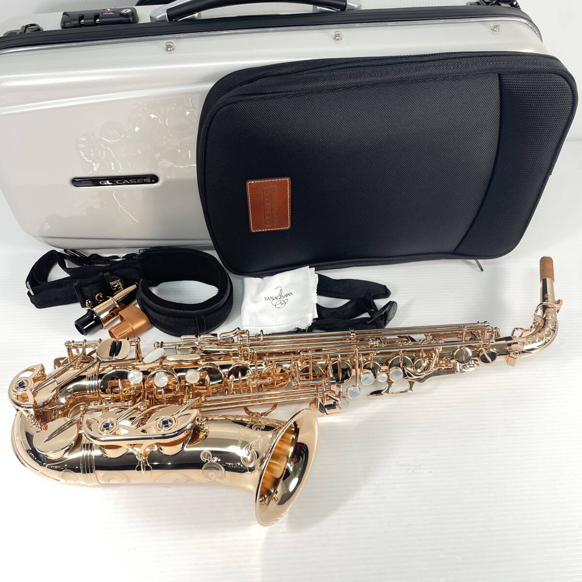 2602M0708 美品 YANAGISAWA ヤナギサワ アルトサックス SOLID SILVER刻印　A-W037PGP ピンクゴールドメッキ仕上げ ハードケース付