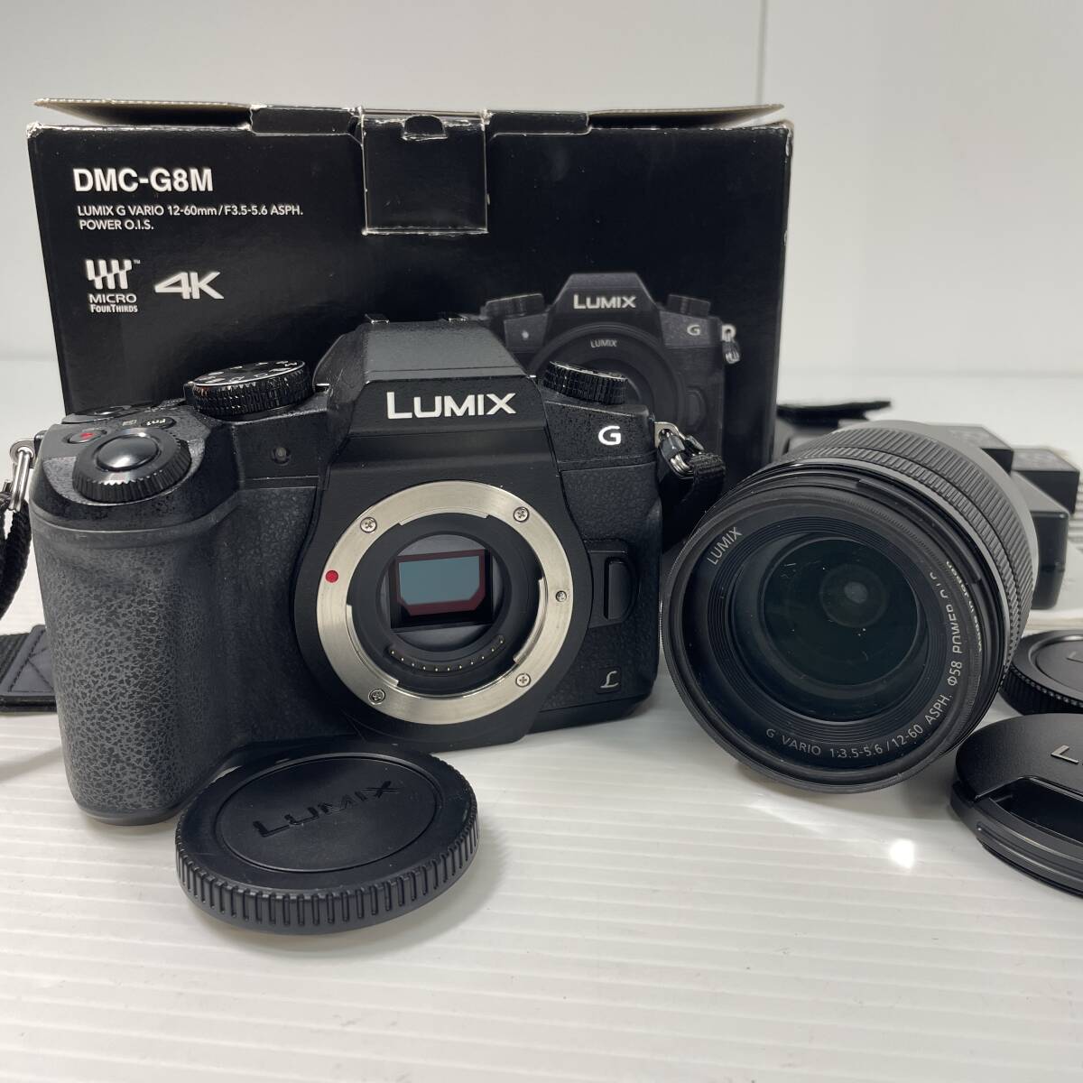 2603M4104 Panasonic パナソニック ミラーレス一眼 LUMIX DMC-G8/レンズ LUMIX G VARIO 1：3.5-5.6/12-60 ASPH. 通電確認済 箱付