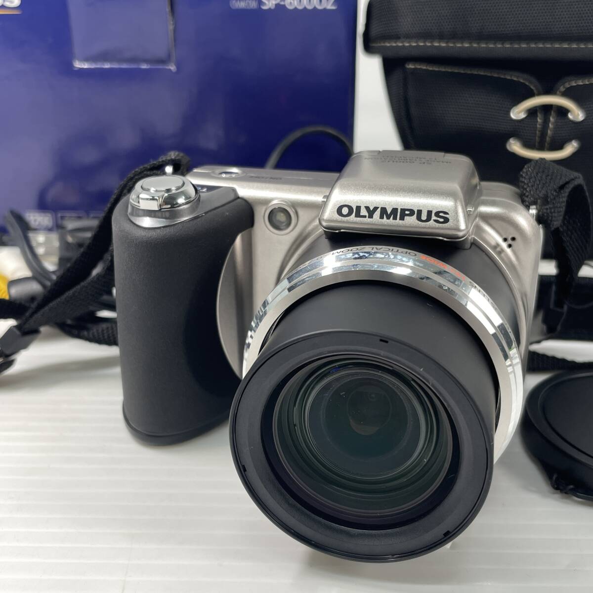 2603M3905 OLYMPUS オリンパス コンパクトデジタルカメラ CAMEDIA SP-600UZ 通電確認済 箱付