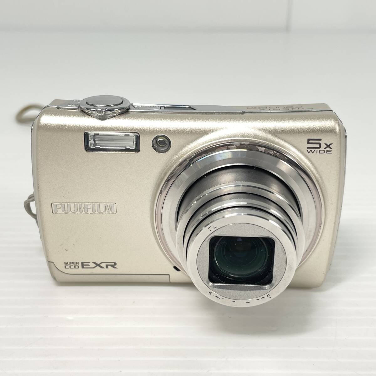 2603M4401 FUJIFILM 富士フィルム コンパクトデジタルカメラ FINEPIX F200EXR 通電確認済