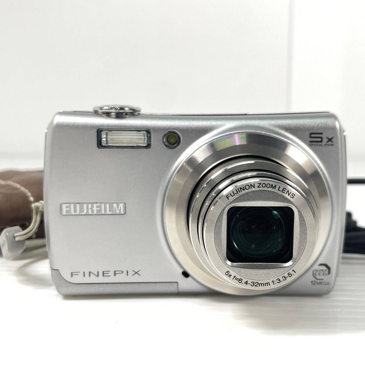 2603M4405 FUJIFILM 富士フィルム コンパクトデジタルカメラ FINEPIX F100fd 通電確認済