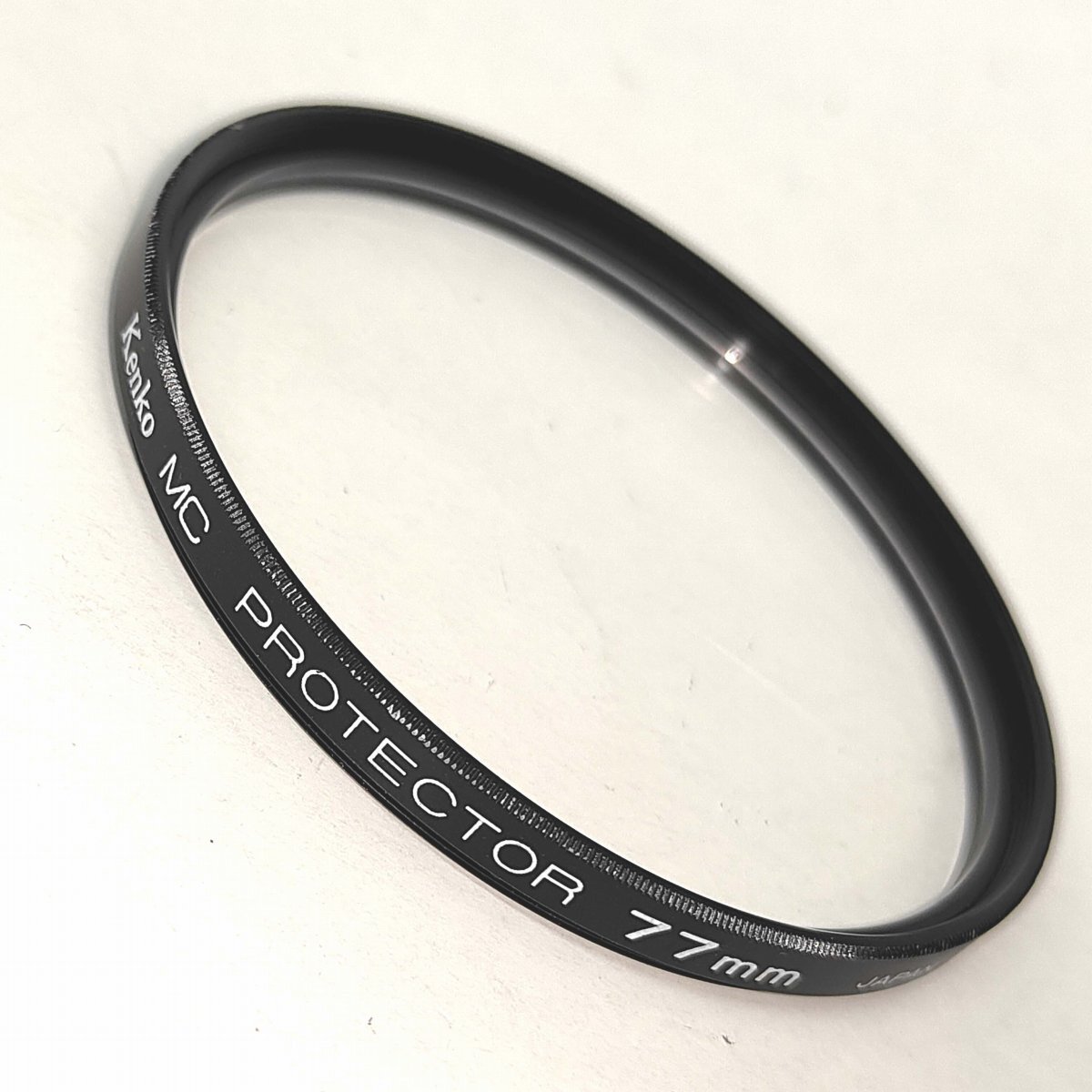 φ77 MC PROTECTOR フィルター Kenko★プロテクター ベーシックなレンズ保護専門フィルター【77mm径】ケンコー JAPAN★中古 クリーニング済