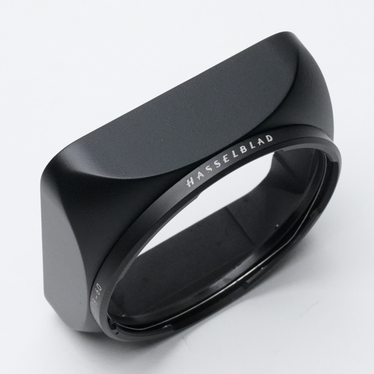 HASSELBLAD 　B60 　SWC38,50,60mm　純正フード　（並から良品）　ハッセルブラッド