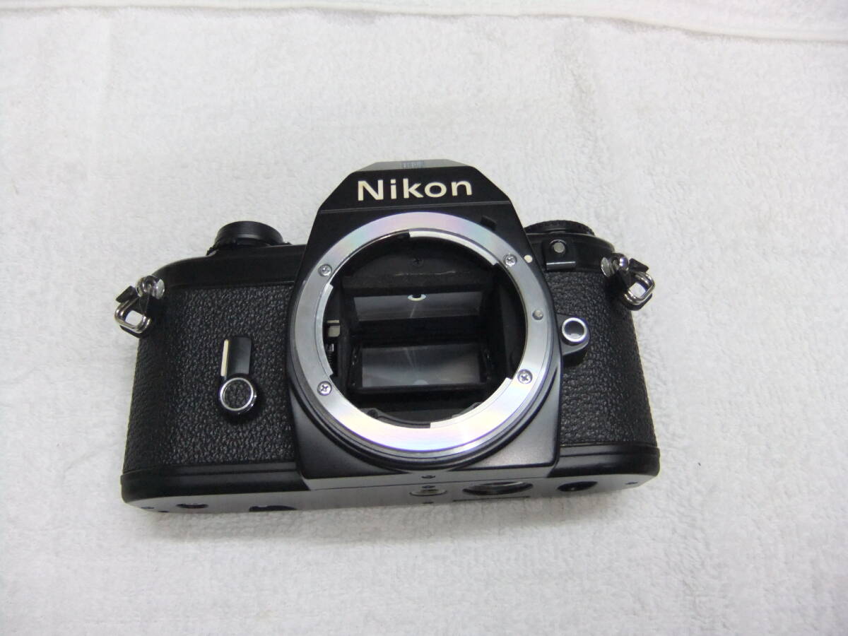 わ19Q 1980年発売 NIKON ニコン EM ボディ ブラック シャッターおります 動作未確認