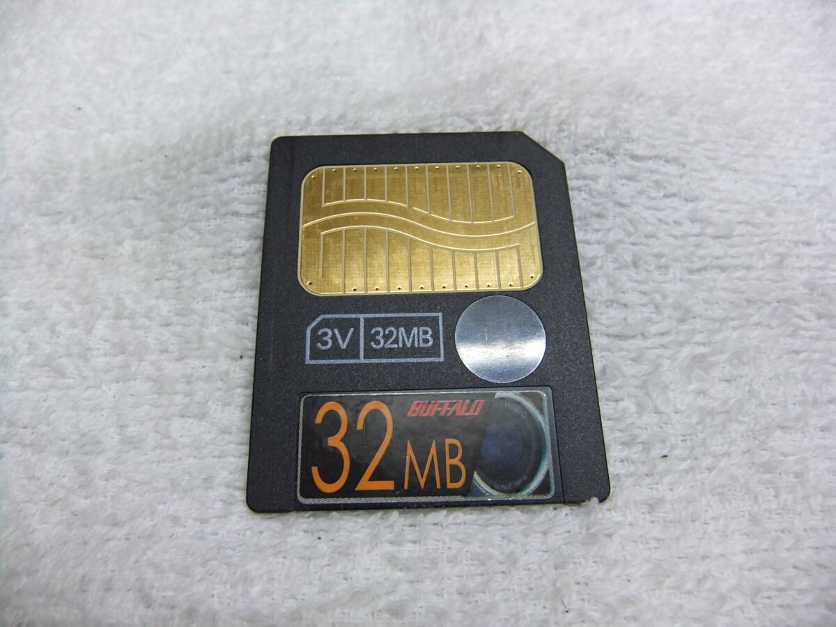 バファロー BUFFALO スマートメディア 32MB 送料85円