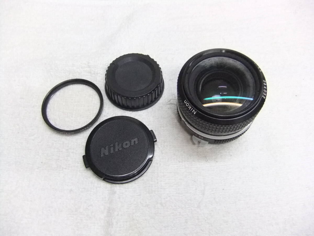 ふ93F ニコン Nikon Ai 28mm F3.5 レンズ MF フィルター,キャップ付 わけあり