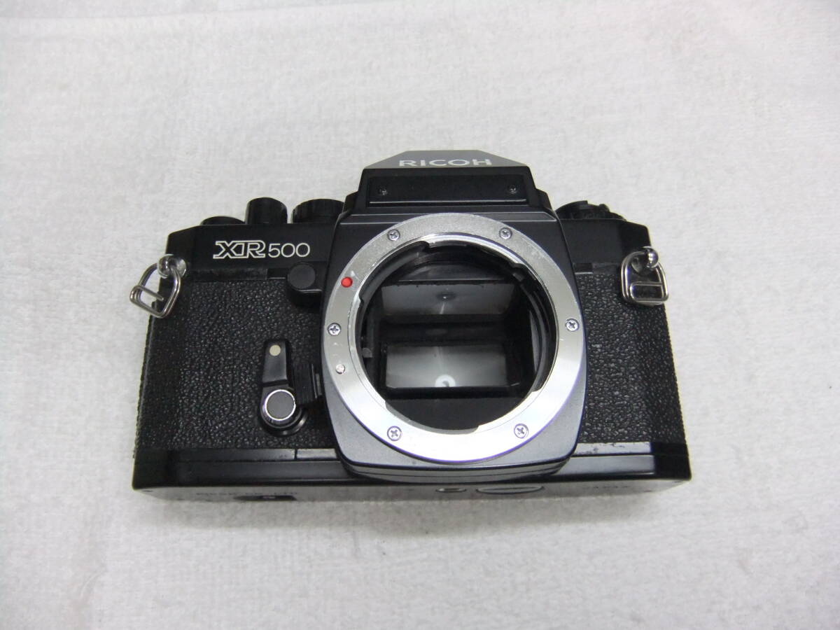 ふ84W 1978年発売 RICOH リコー XR500 ボディ ブラック シャッターおります 動作未確認