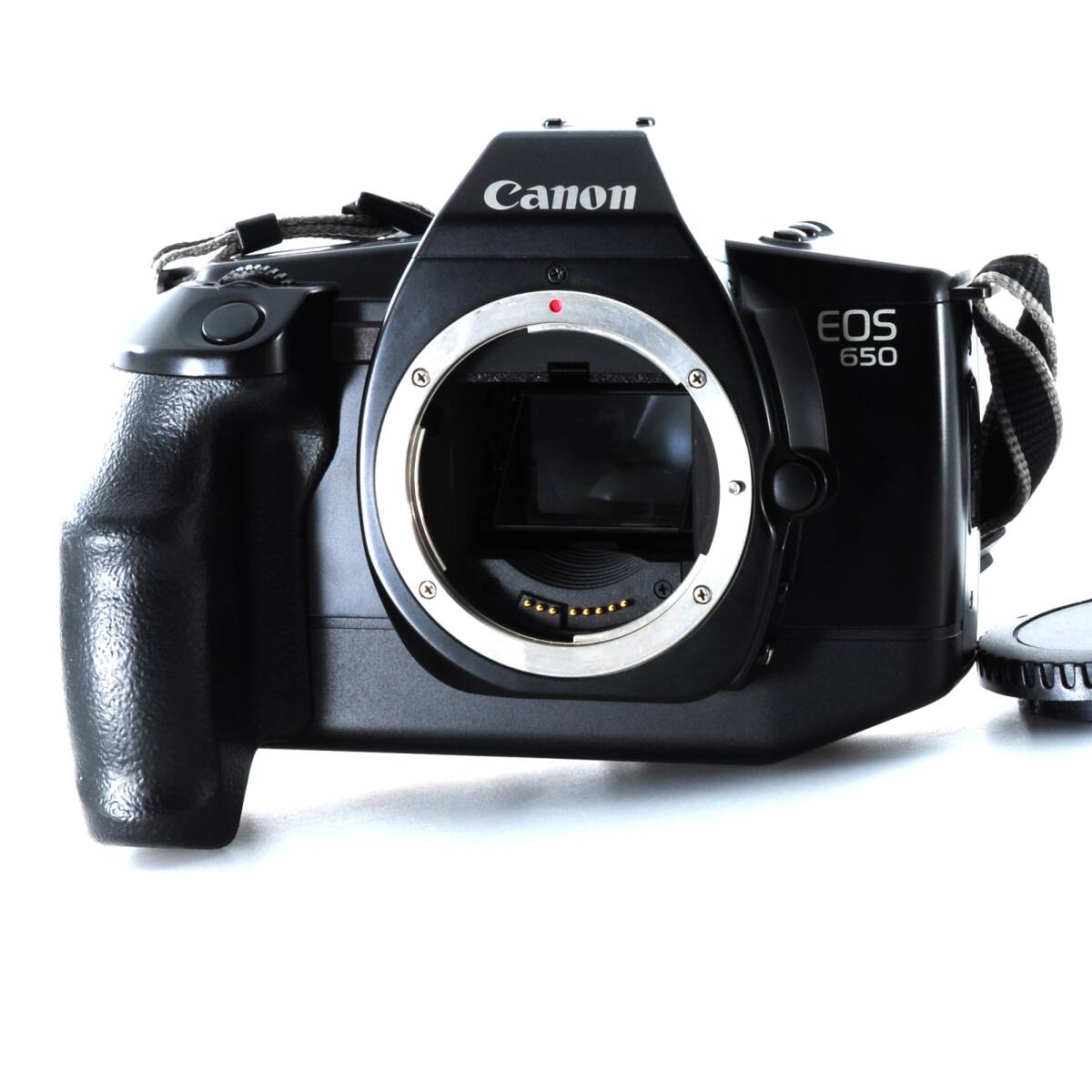 【キヤノン】Canon EOS 650 フィルム一眼レフカメラ #T101A