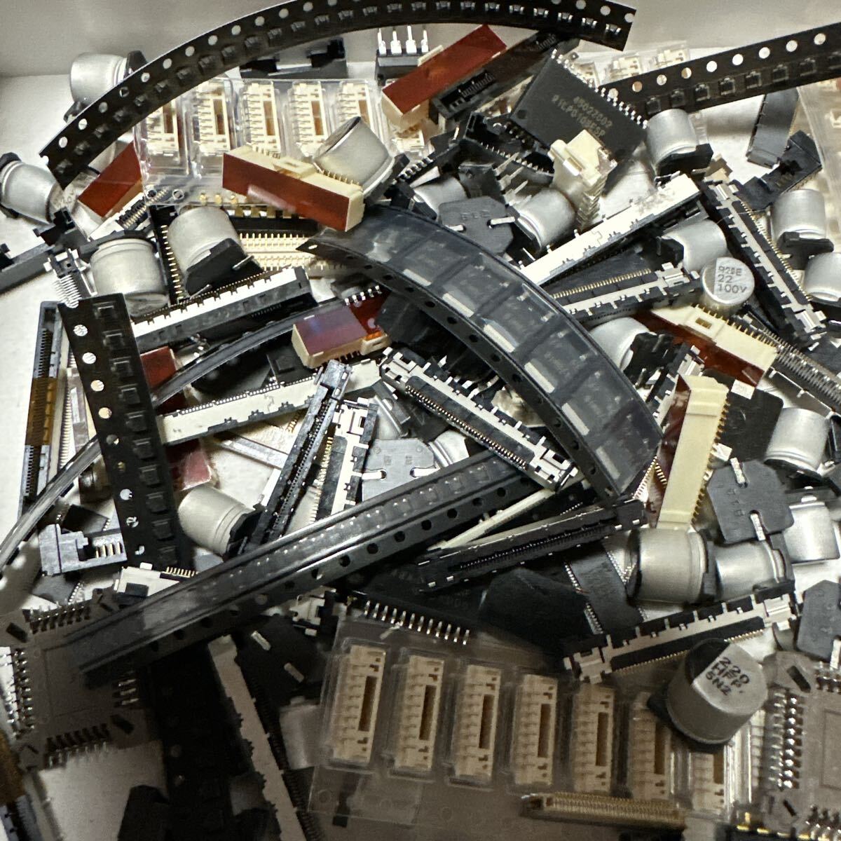 電子部品 色々です