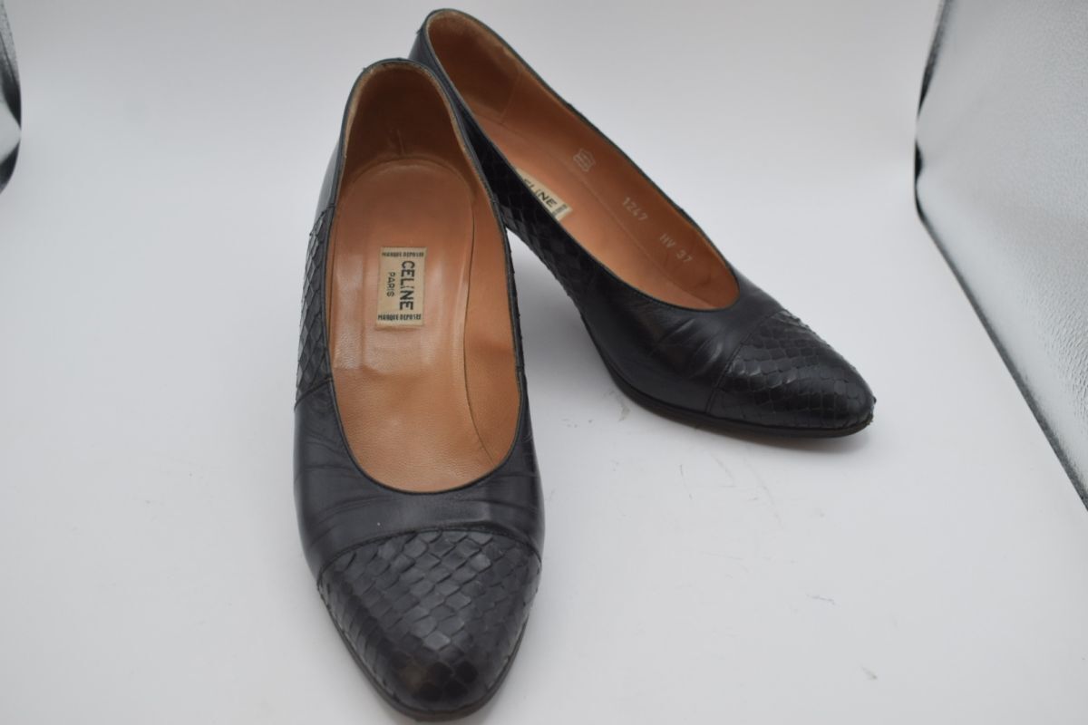 【37-2603-99-4】CELINE パンプス 37サイズ