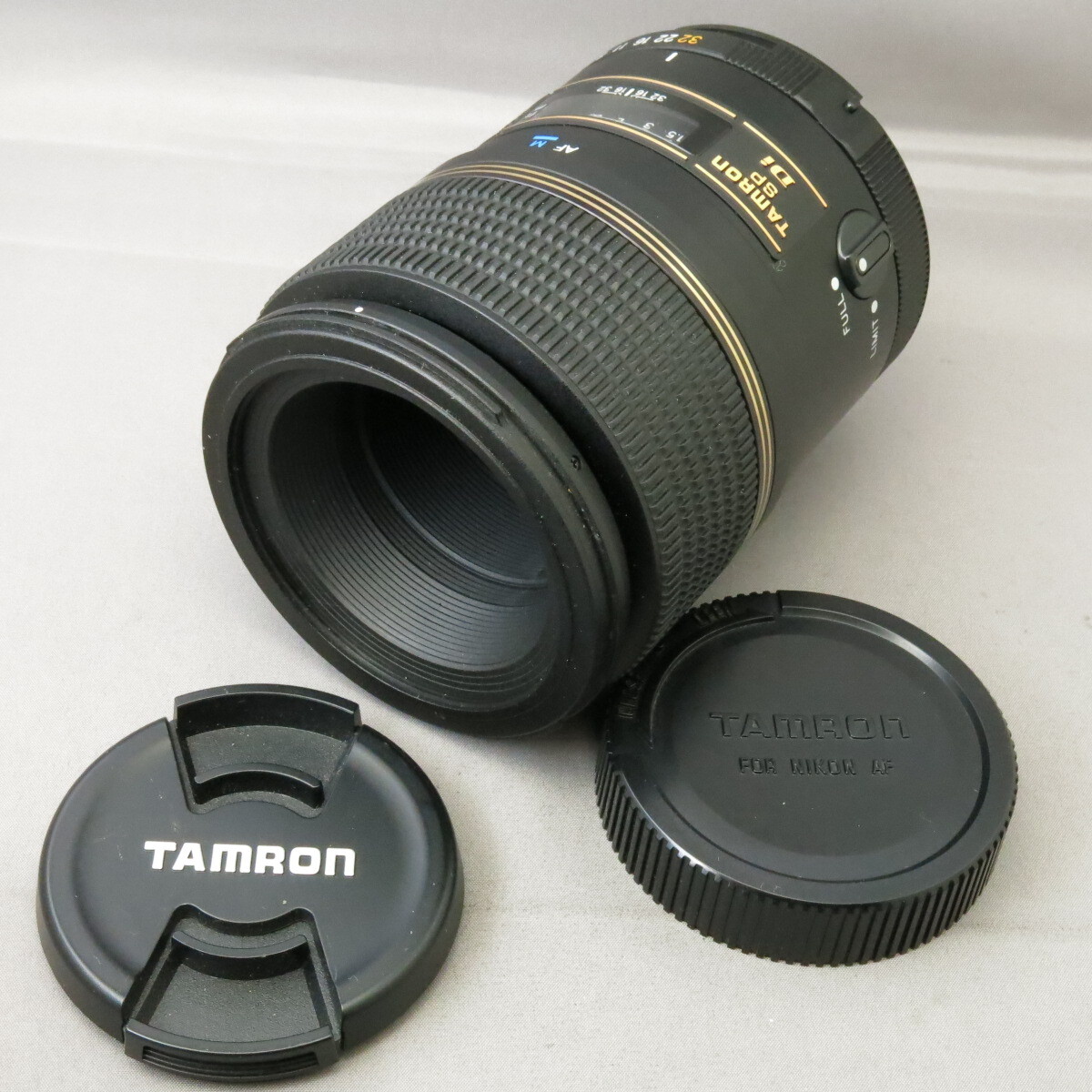 【美品】TAMRONタムロン　ニコン用90mmF2.8Di MACRO 272EN　NIKONニコンFマウント★NO.10025