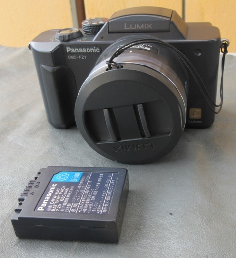 ☆Panasonic LUMIX DMC-FZ1 パナソニック ルミックス コンパクトデジタルカメラ デジカメ LEICA ライカ