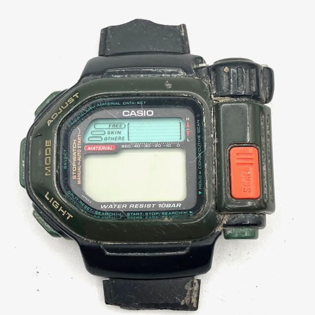 A6　CASIO　カシオ　WATER RESIST 10BAR　サーモスキャナー　時計